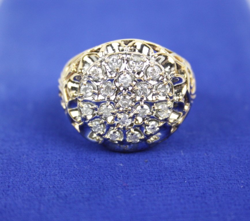 10k Twotone Gold Men's Kentucky Cluster Ring Lot 0117