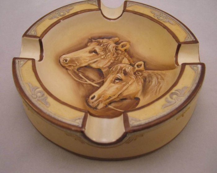 Scarce Nippon Molded-in-Relief Ashtray with Horses & (1 of 6)