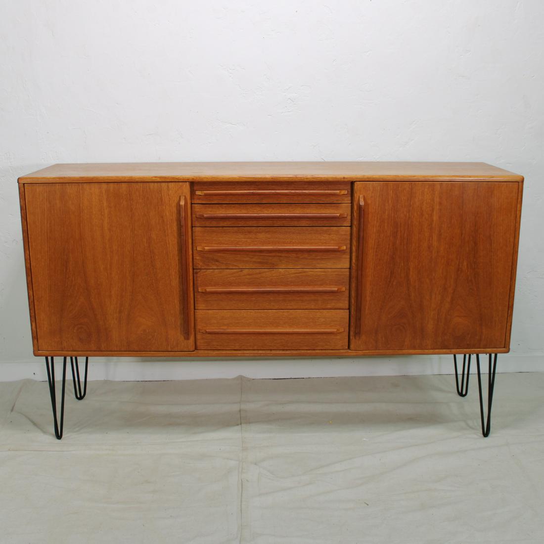 Mid Century Modern Sideboard on Hair Pin Legs (1 of 7)