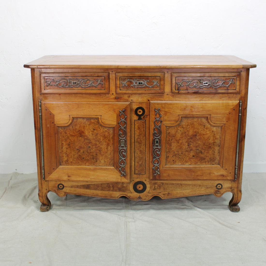 Louis XV Style Server (1 of 5)