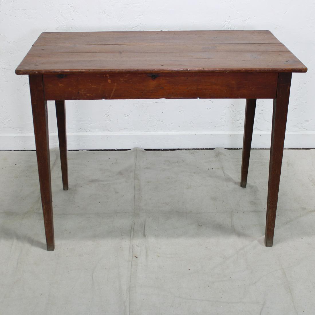 Rustic Pine Table (1 of 3)