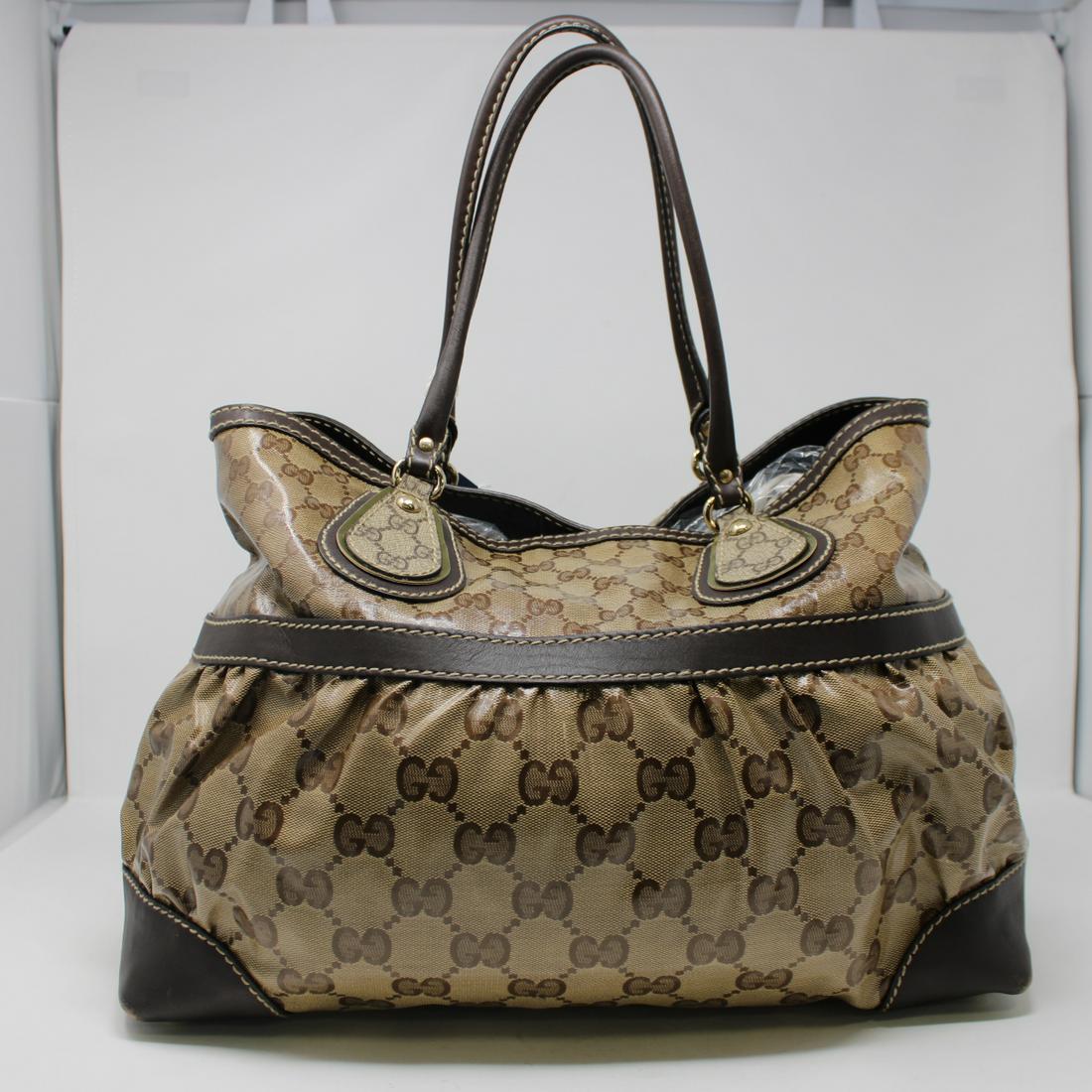 Gucci Mix Tote: Genuine Pre-Owned Gucci Mix Tote in Beige/Brown Supreme/Crystal Coated Canvas in A condition. Date Code is 223963-002058. Includes Dustbag. Measurements: 40*31*18cm (Length * Height * Width). This lot