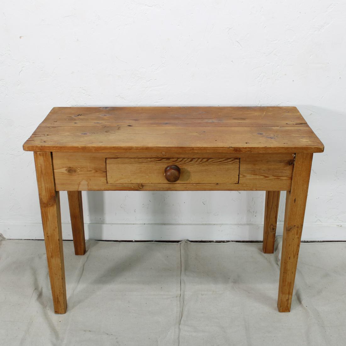 Pine Table with Single Drawer (1 of 6)