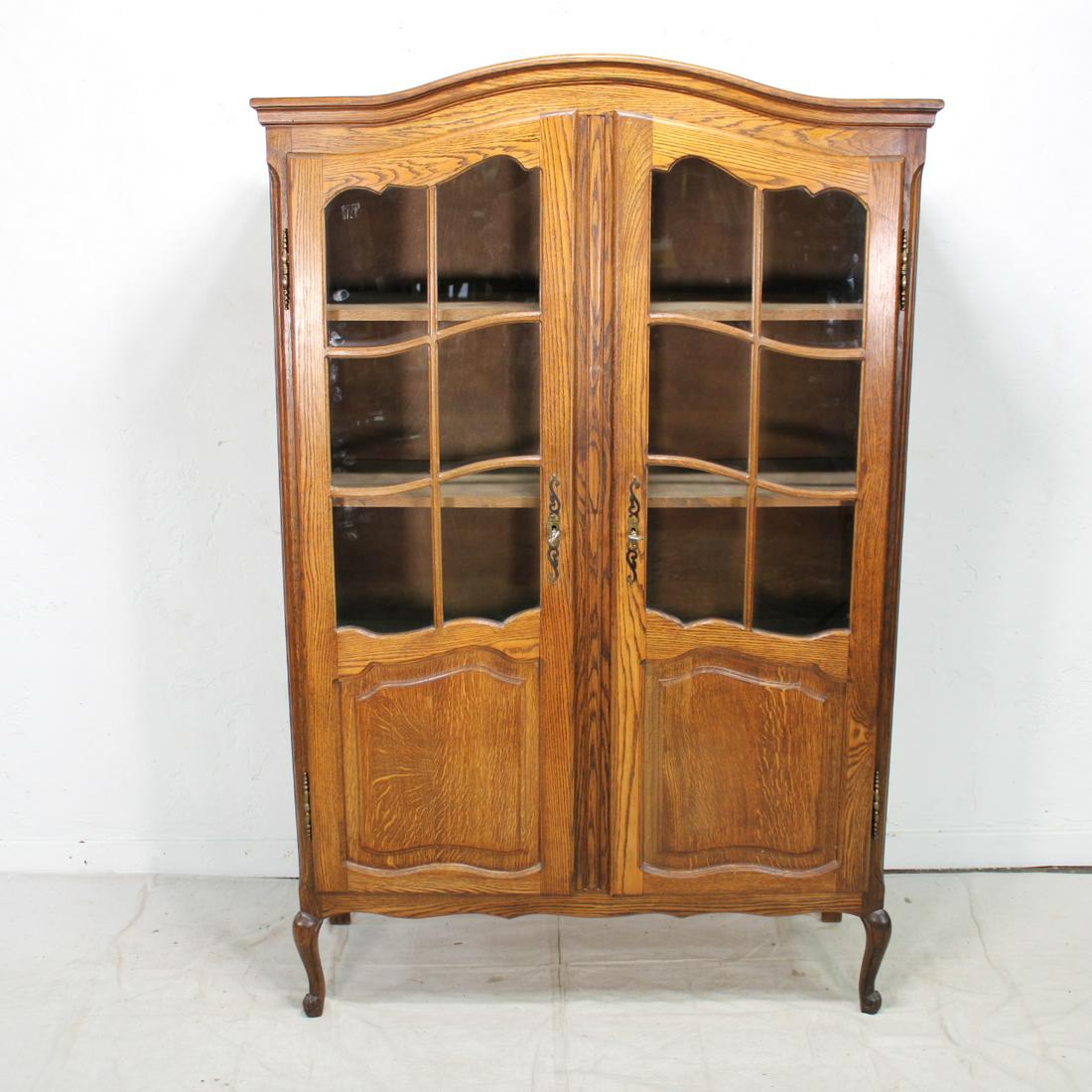 Country French Style China Cabinet in Oak (1 of 3)