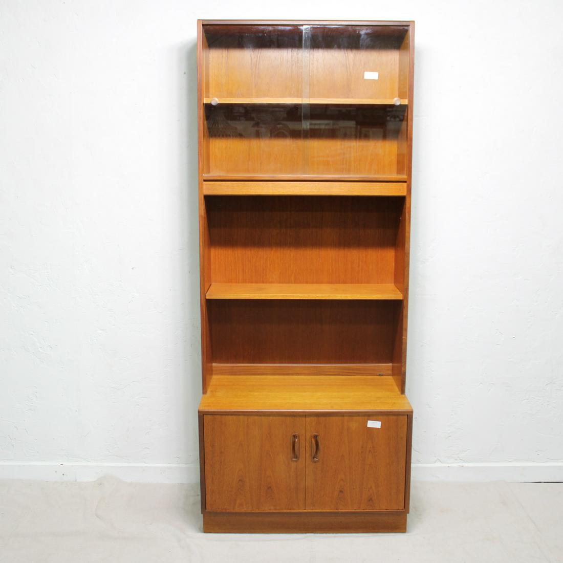 Mid Century Modern G-Plan Fresco Bookcase / Wall Unit: This Danish Modern Style teak book case is British and made by Mid Century Modern Furniture Maker G Plan ( Gplan ), Part of their Fresco Series. 79 tall x 32 wide x 18 deep - Matches lot 25 & 24