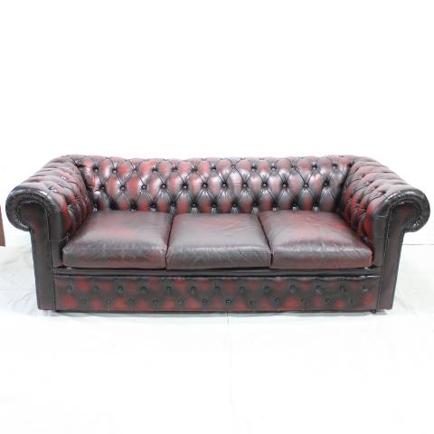 Oxblood red leather chesterfield sofa (1 of 5)