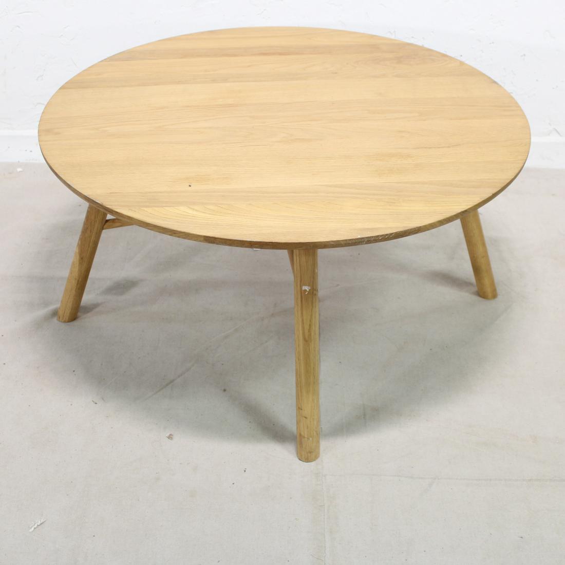 Round Mid Century Modern Style Coffee Table (1 of 4)