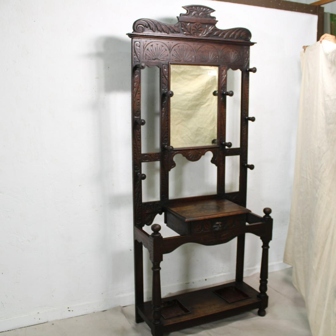 English Carved Oak Lion Mask Hall Stand (1 of 7)