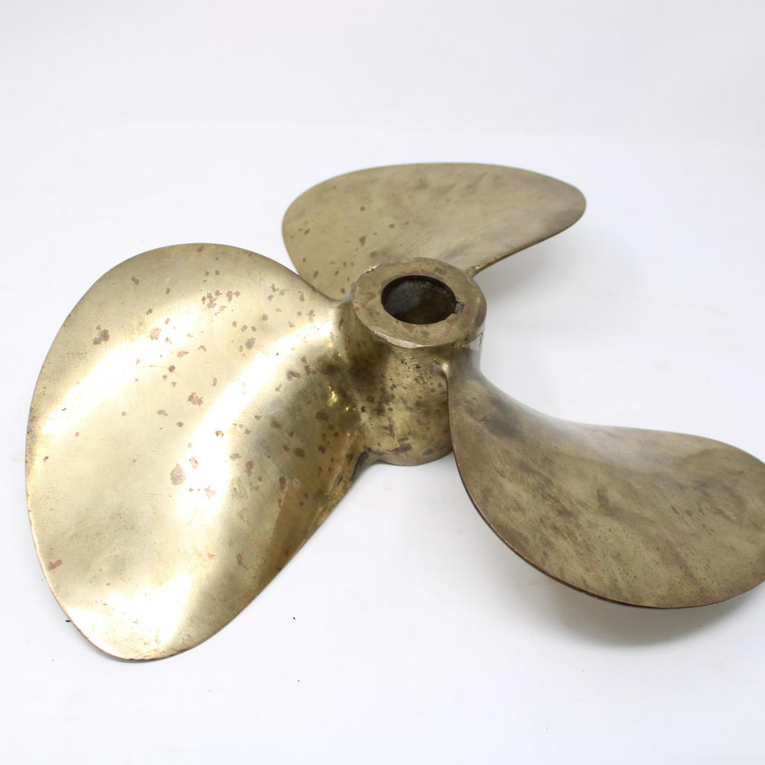 Brass Boat Propeller (1 of 3)