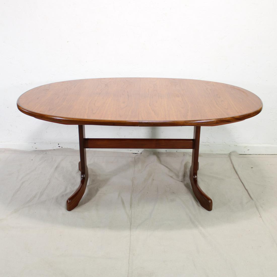 Oval Mid Century Modern Teak Dining Table By G-plan (1 of 9)