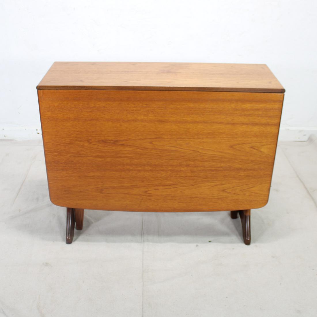 Mid Century Modern Drop Leaf Dining Table by G-Plan (1 of 5)