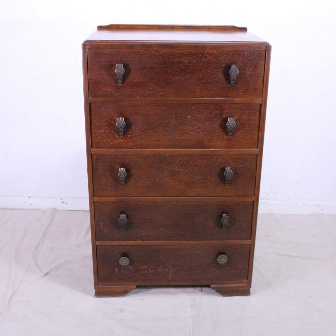 Five Drawer British Chest in Oak (1 of 6)
