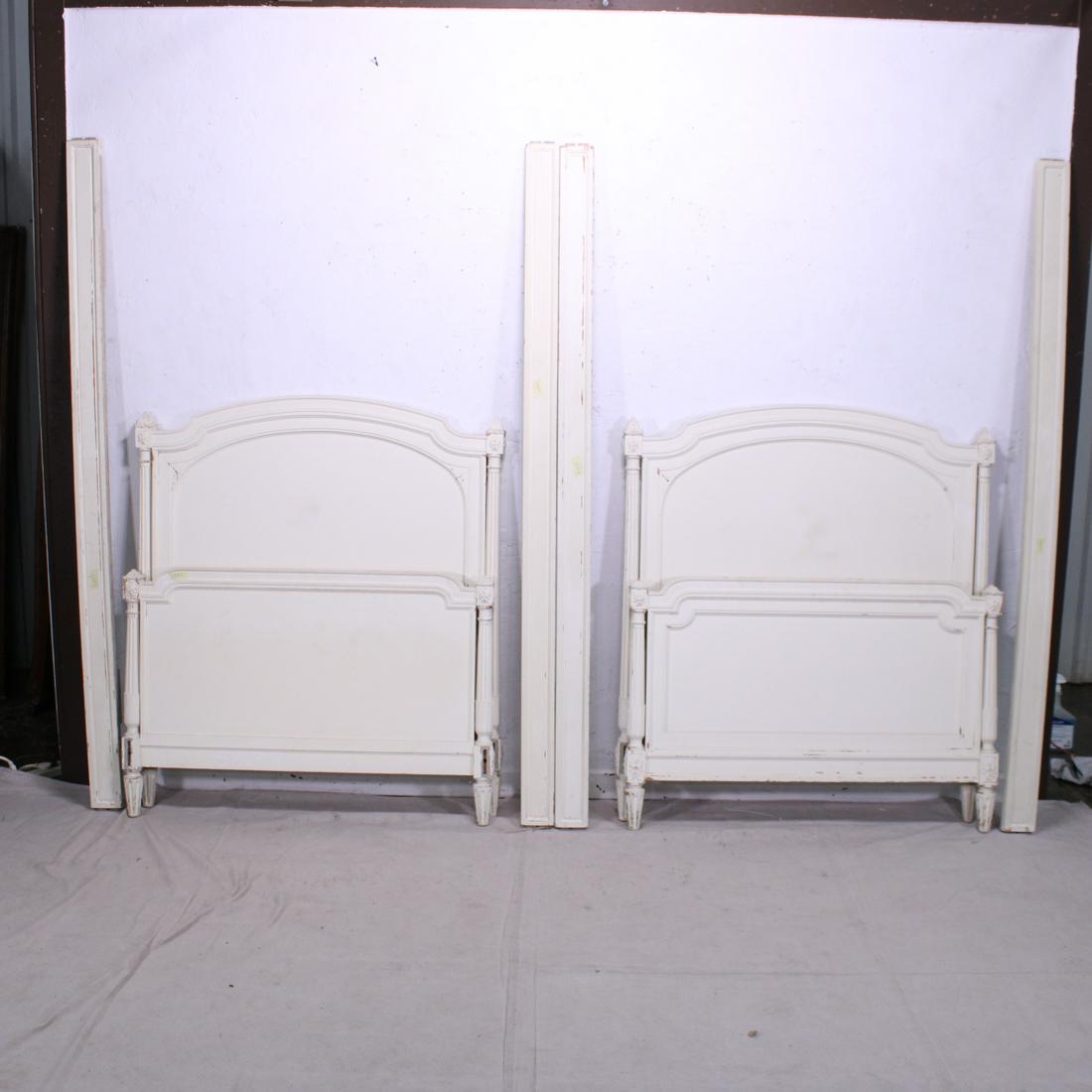 Pair of Louis XVI  Painted French Beds (1 of 4)