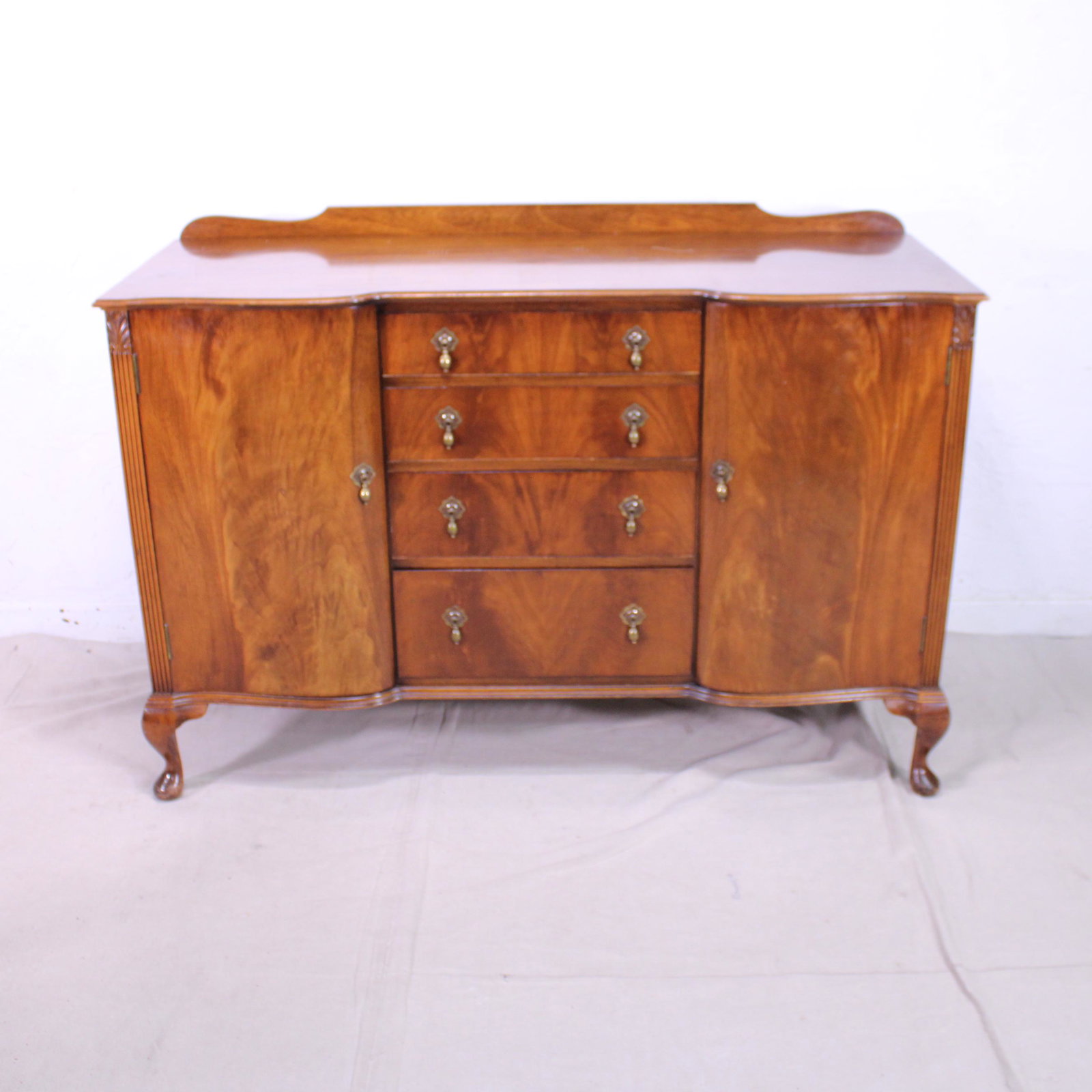 Walnut Queen Ann Leg Sideboard by Beithcraft c.1940: Walnut Queen Ann Leg Sideboard by Beithcraft c.1940 - 39 in tall x 56 x 22