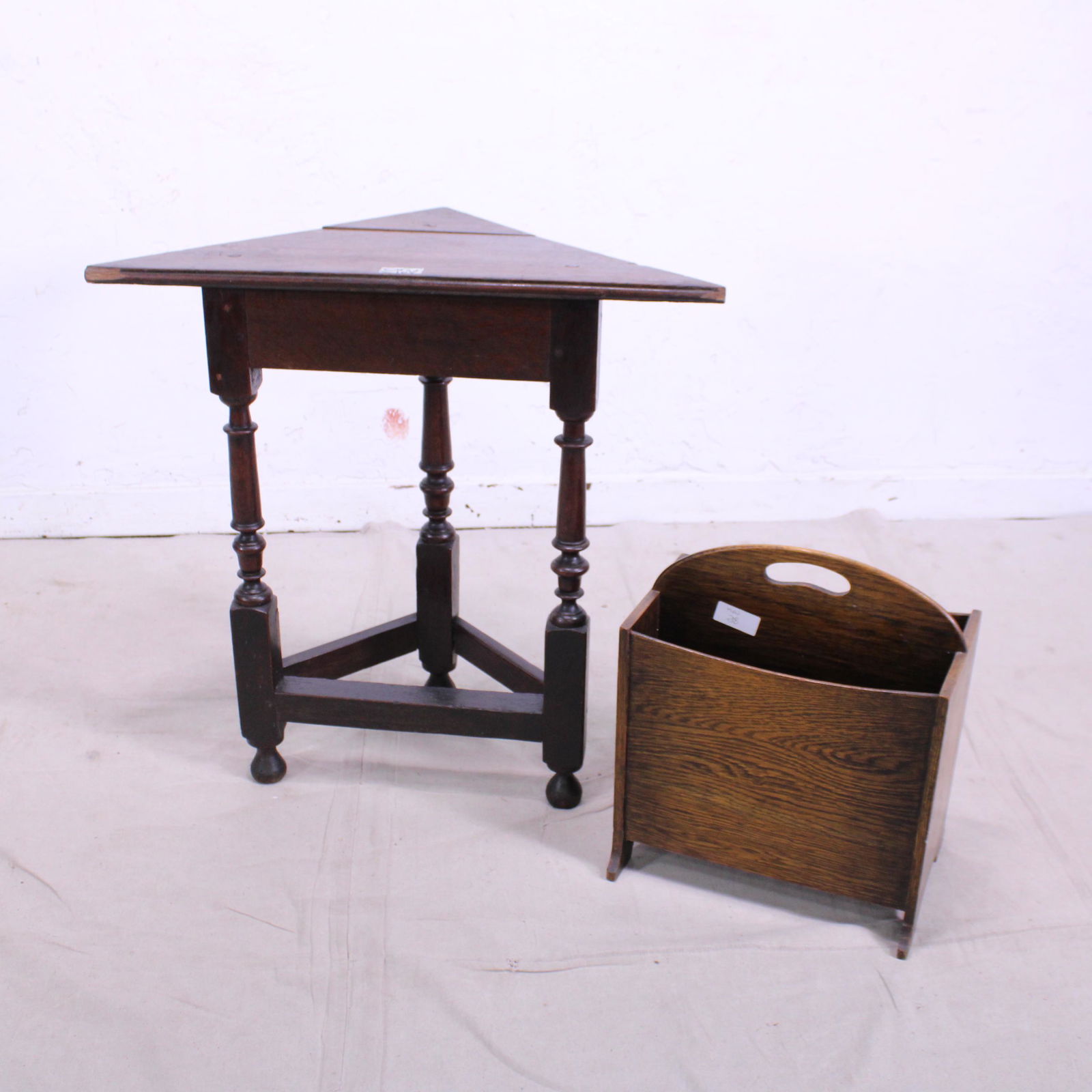 English Corner Table & Magazine Rack (1 of 3)