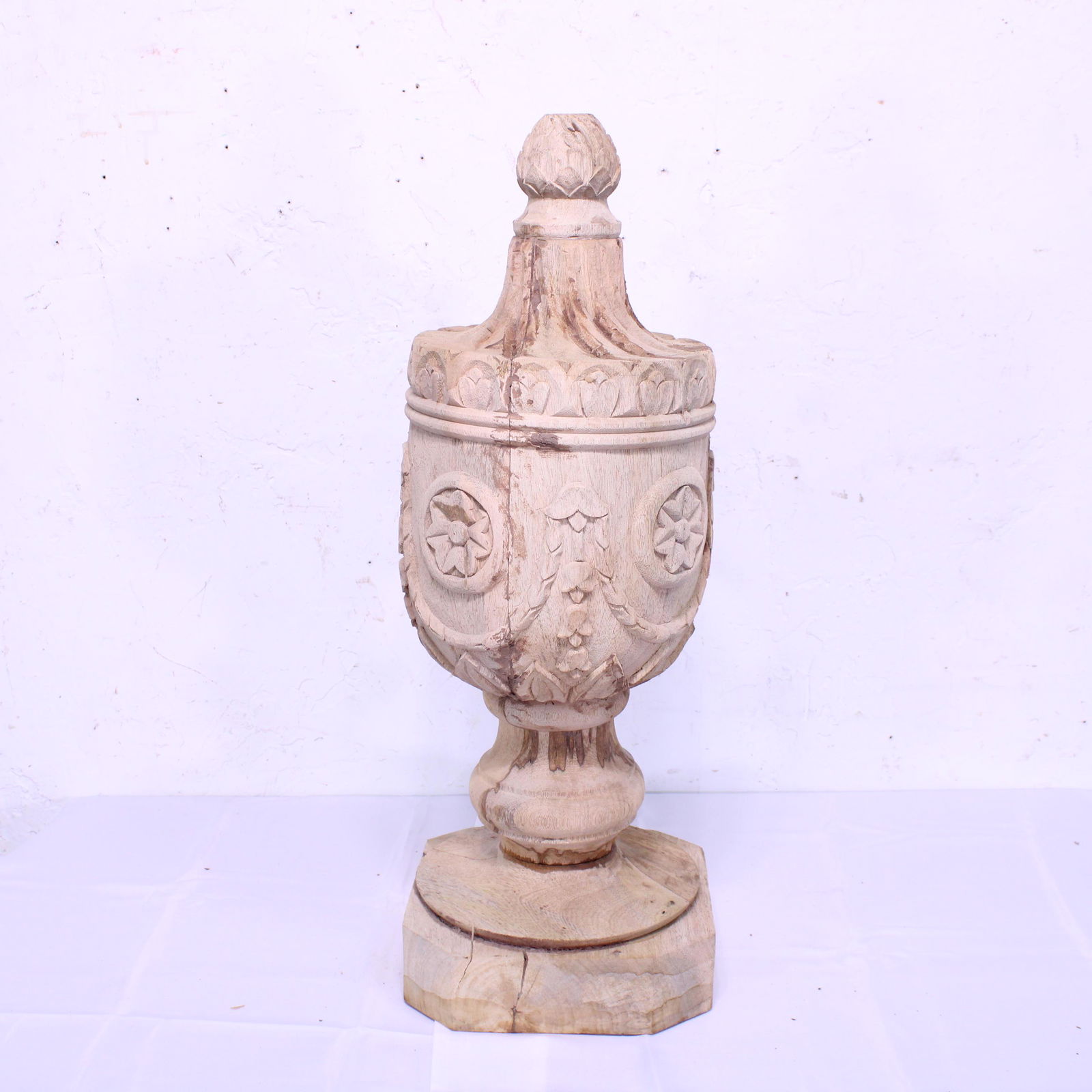 Carved Wooden Finial (1 of 5)