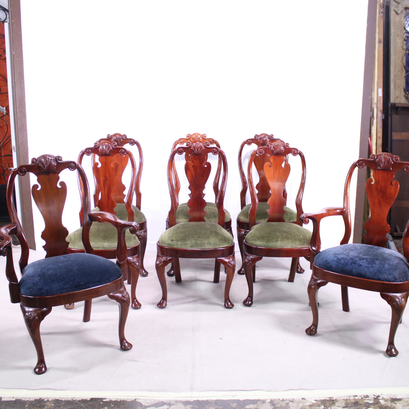 Set of 8 Mahogany Queen Anne Dining Chairs (1 of 6)