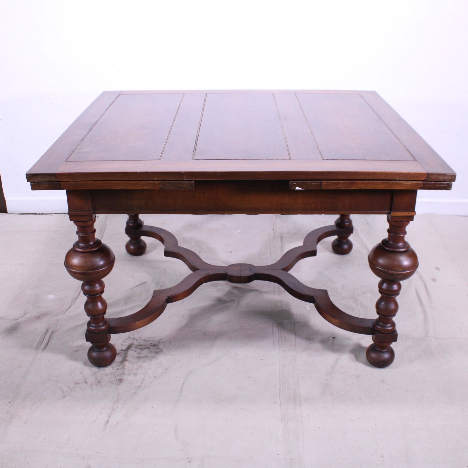 British Oak Draw Leaf Table (1 of 6)