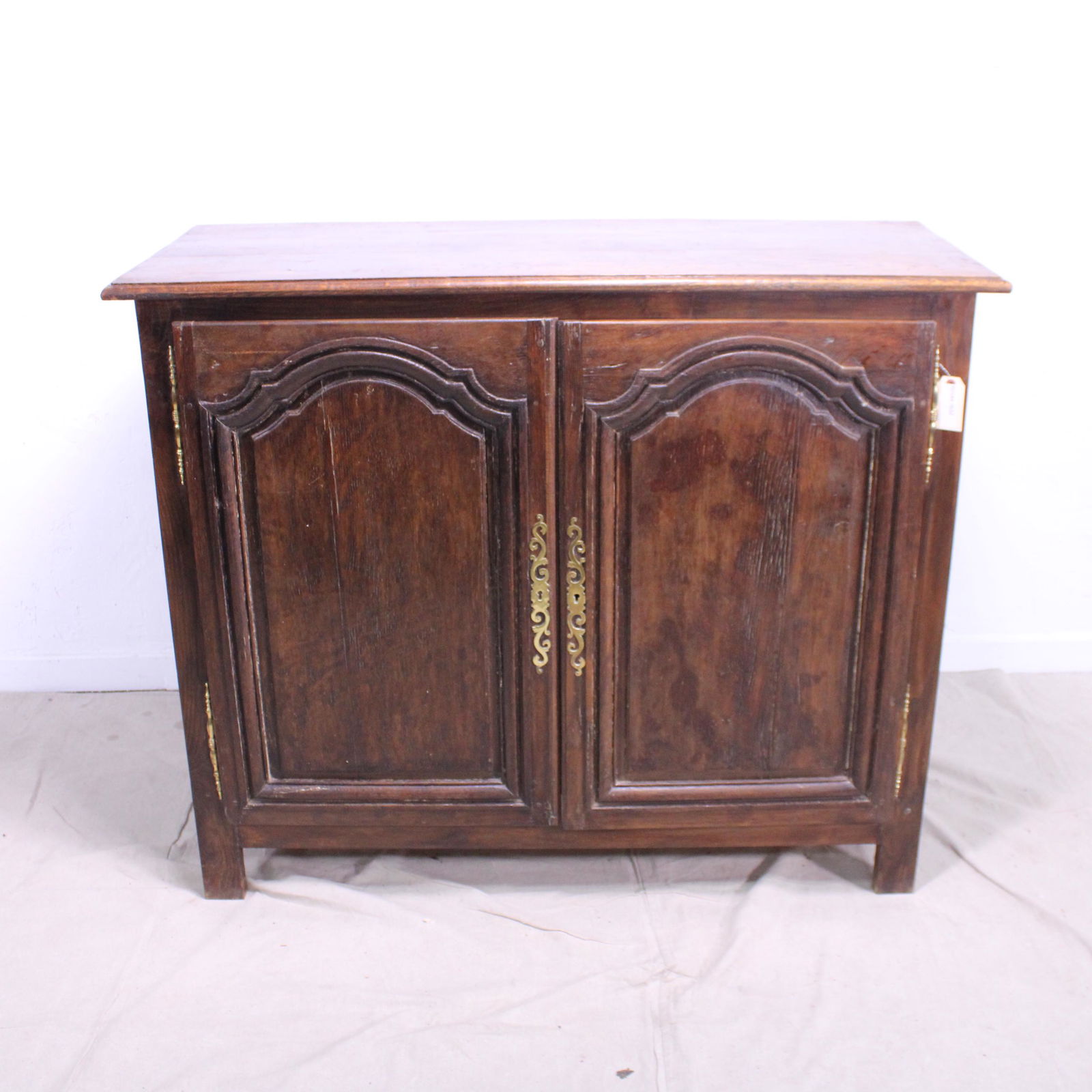 French Louis XIV Style Two Door Base in Oak (1 of 7)