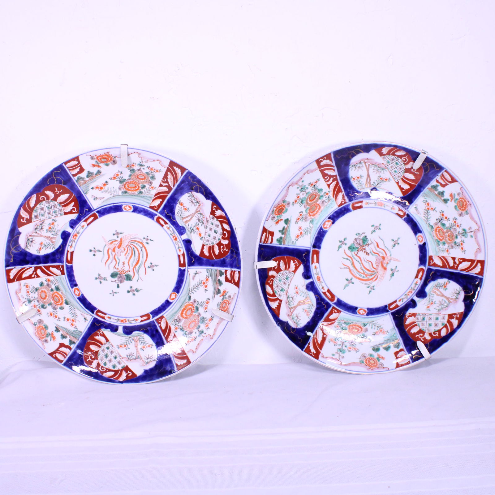 Pair of 18 inch Round Imari  Chargers (1 of 4)