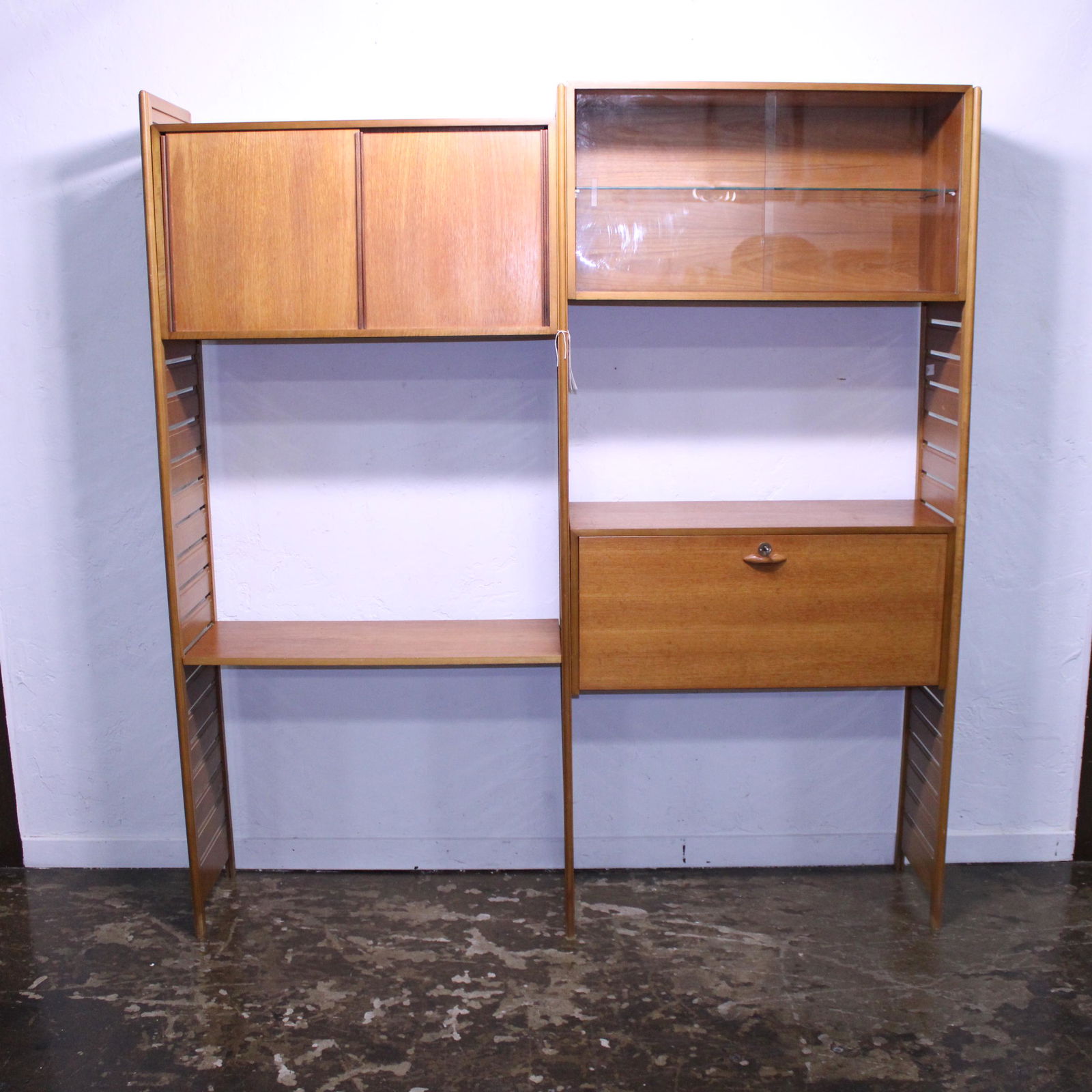 Mid Century Ladderax Wall Unit (1 of 5)
