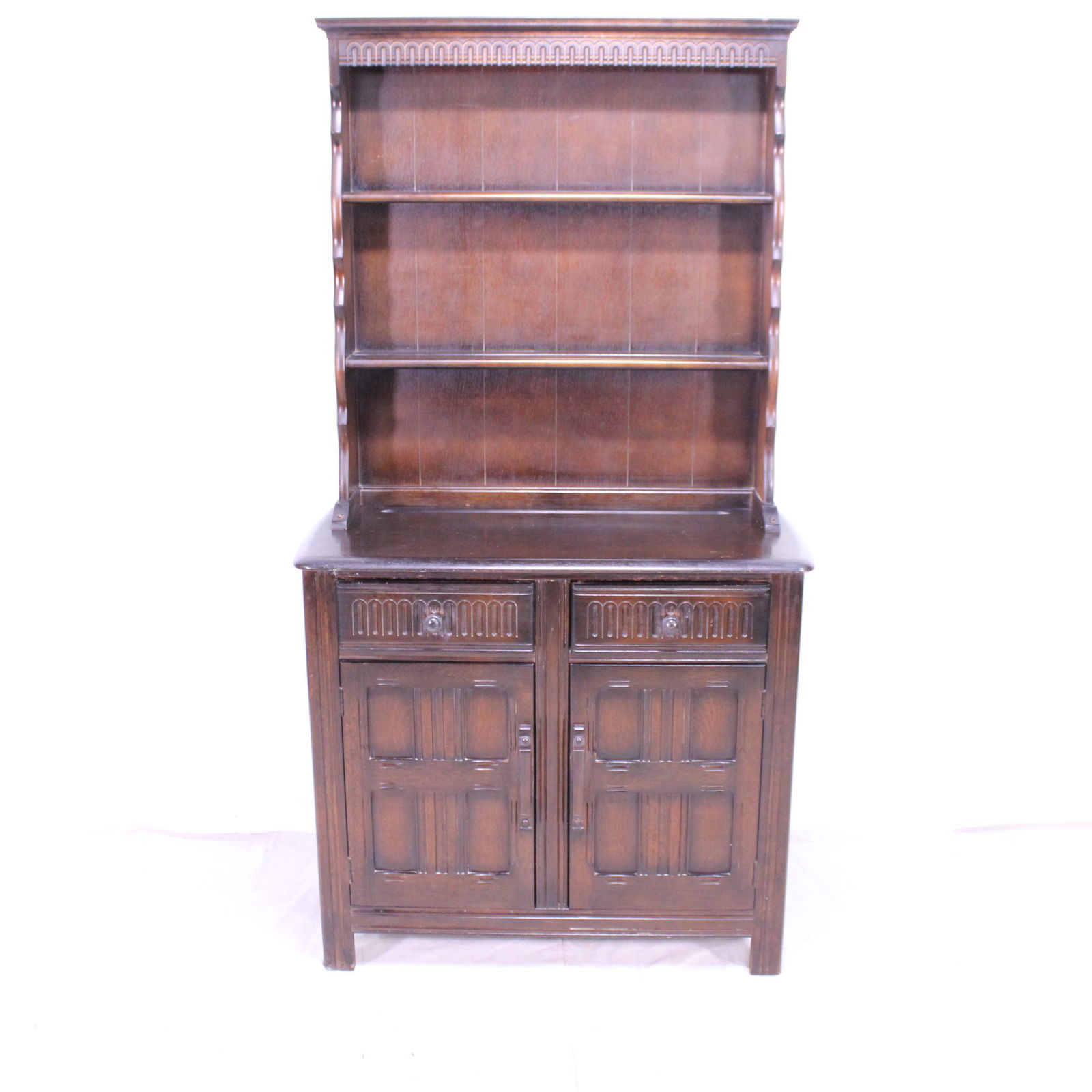 British Plate Rack Welch Dresser (1 of 8)