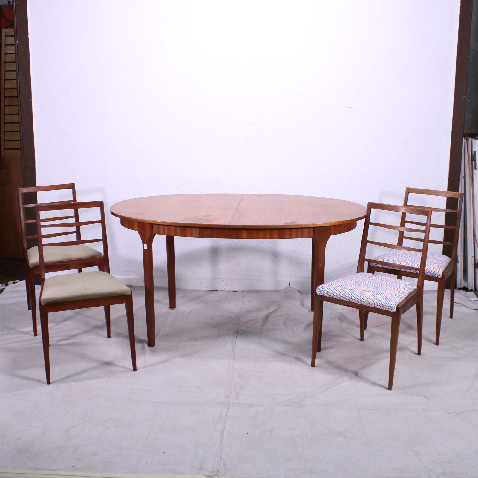 Oval Mid Century  Dining Table & 4 Chairs - McIntosh (1 of 10)