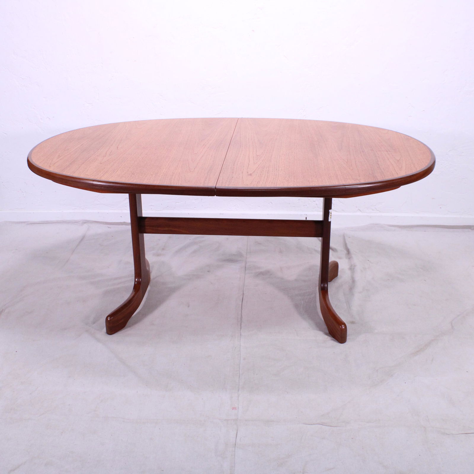 Oval Mid Century Modern Teak Dining Table By G-plan (1 of 5)