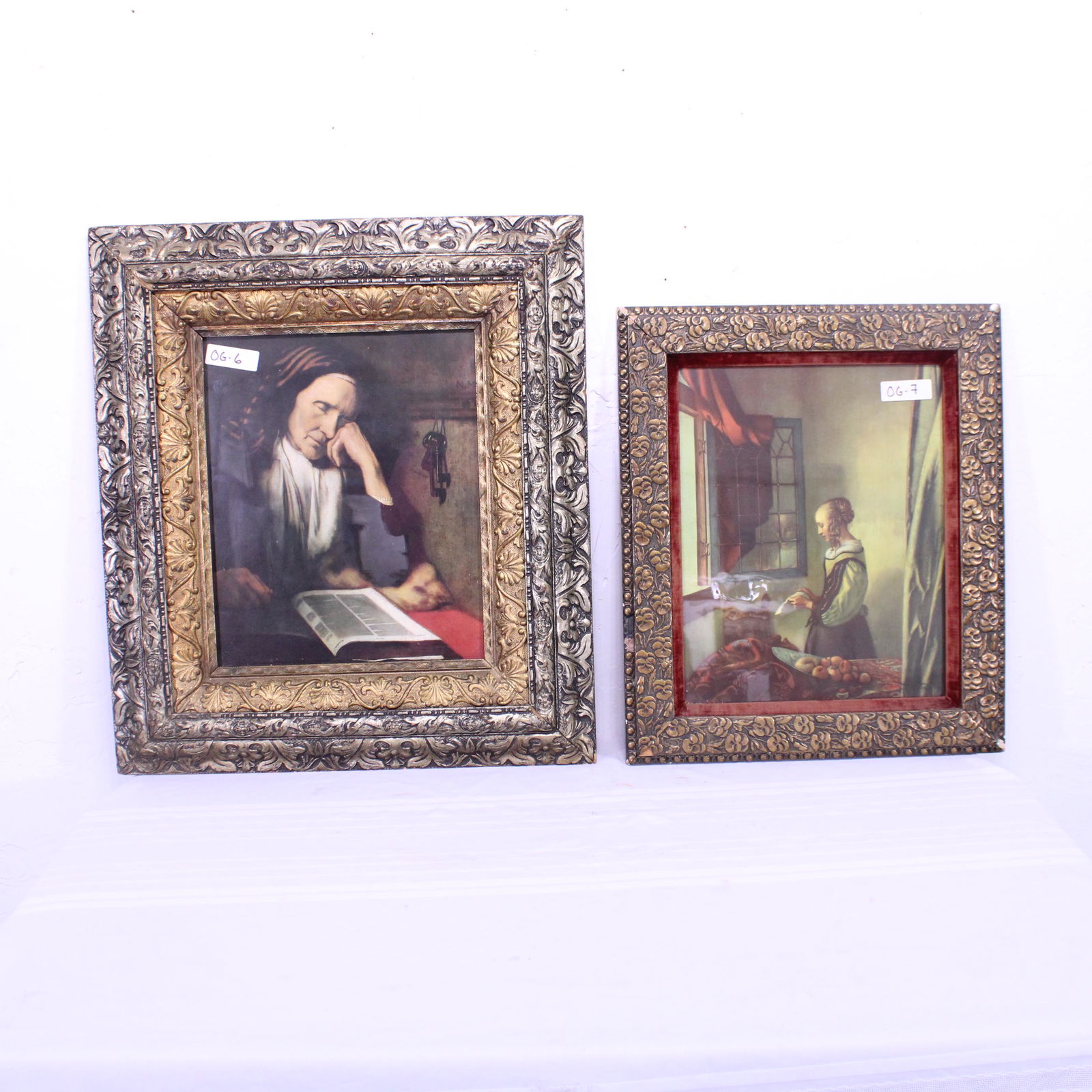 Amer. Artwork In Frame - Man with Book & Lady Reading (1 of 9)