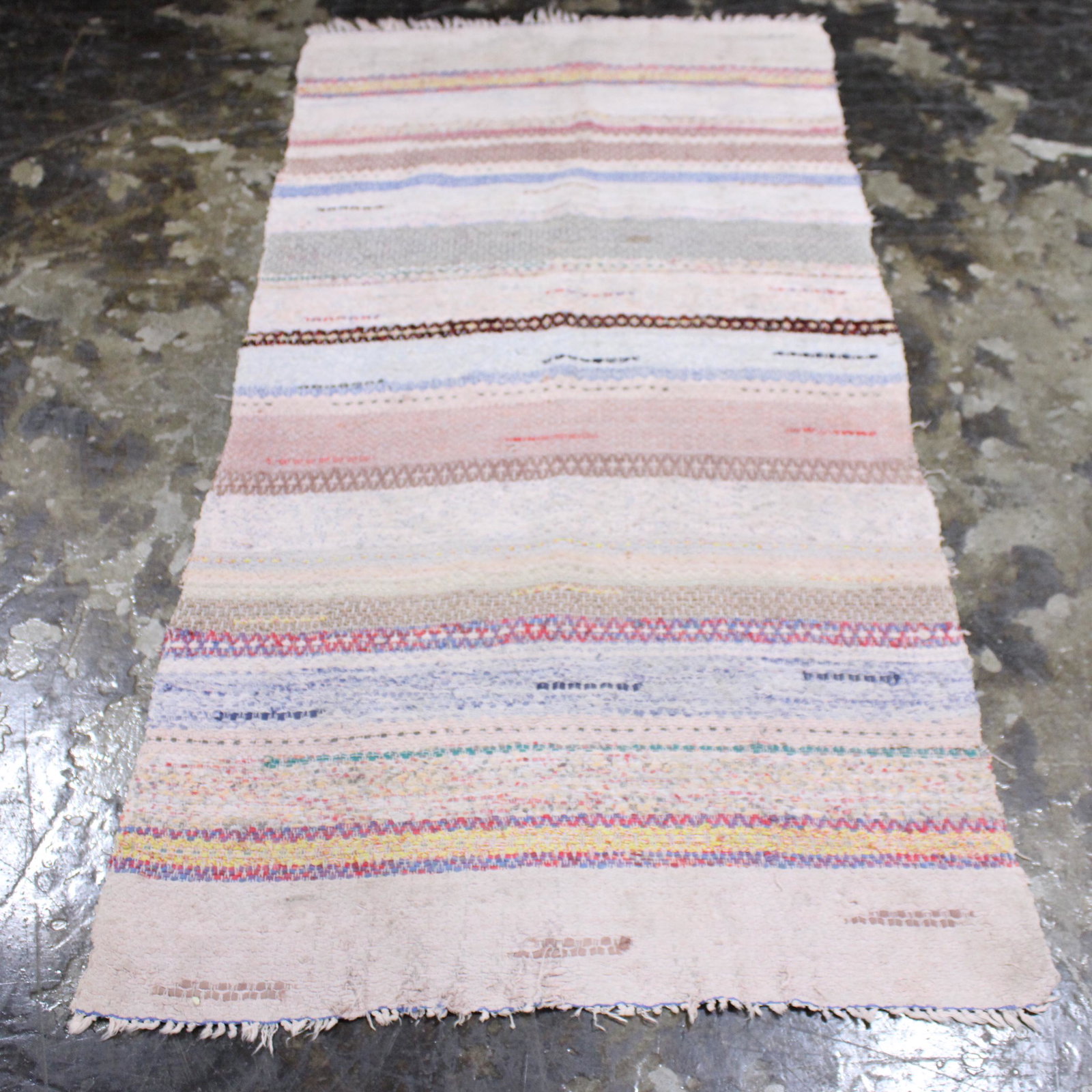 Vintage Swedish Rag Rug, Pink & Blue - 2 ft x 5 ft: Vintage Rag Rug from Sweden, Pink & Blue - 2 ft x 5 ft