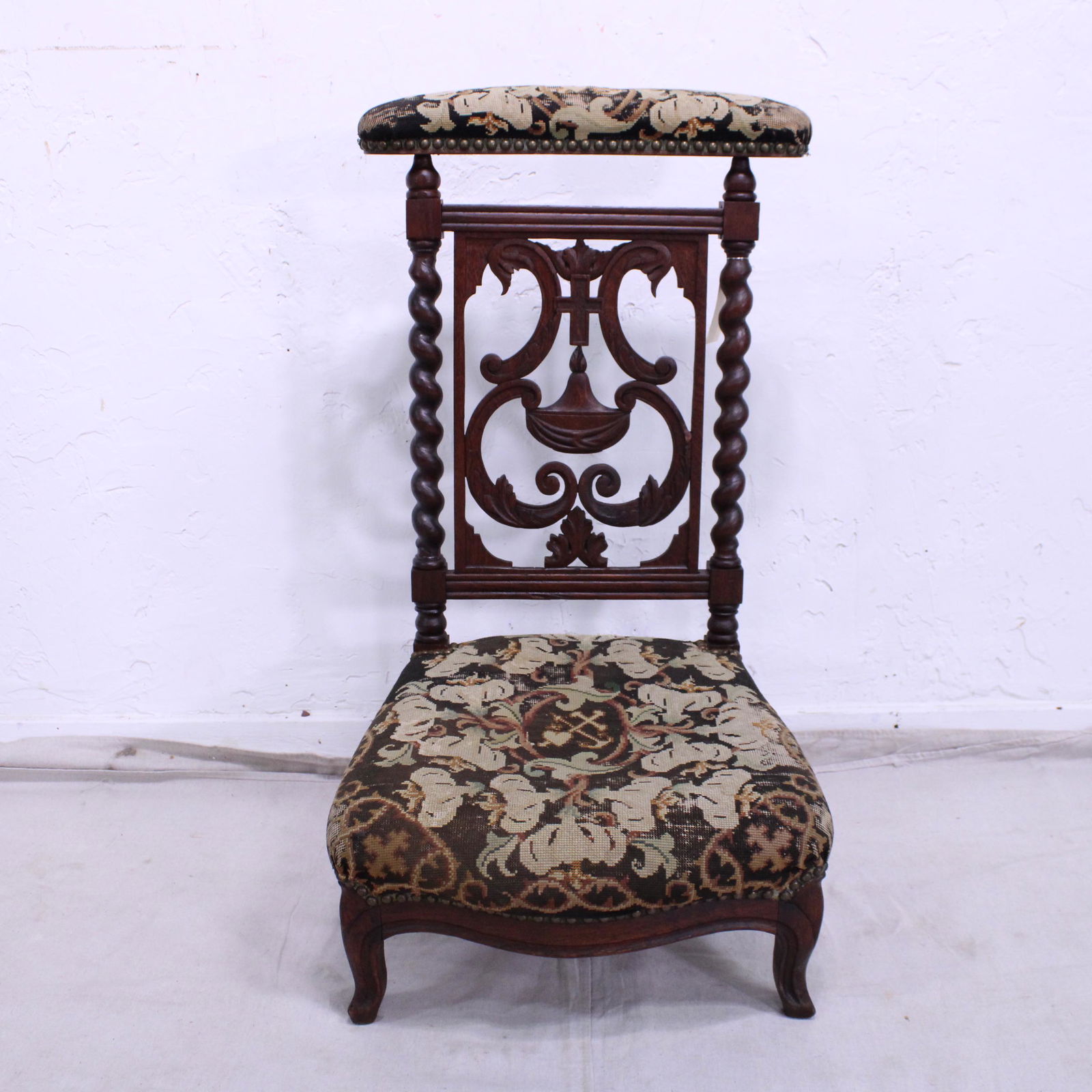 Napoleon III Style French Prie Dieu Religious Kneeler (1 of 5)