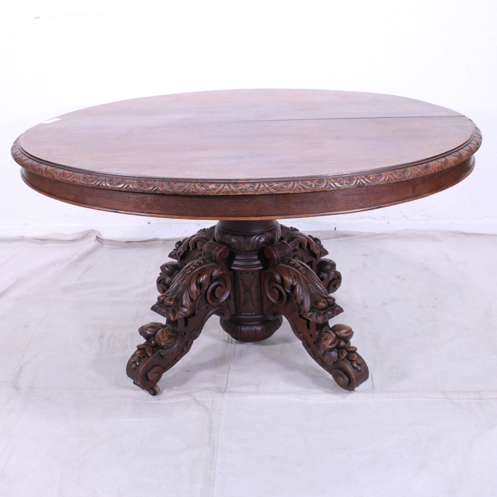 Carved French Henri II Round Dining  Table (1 of 5)