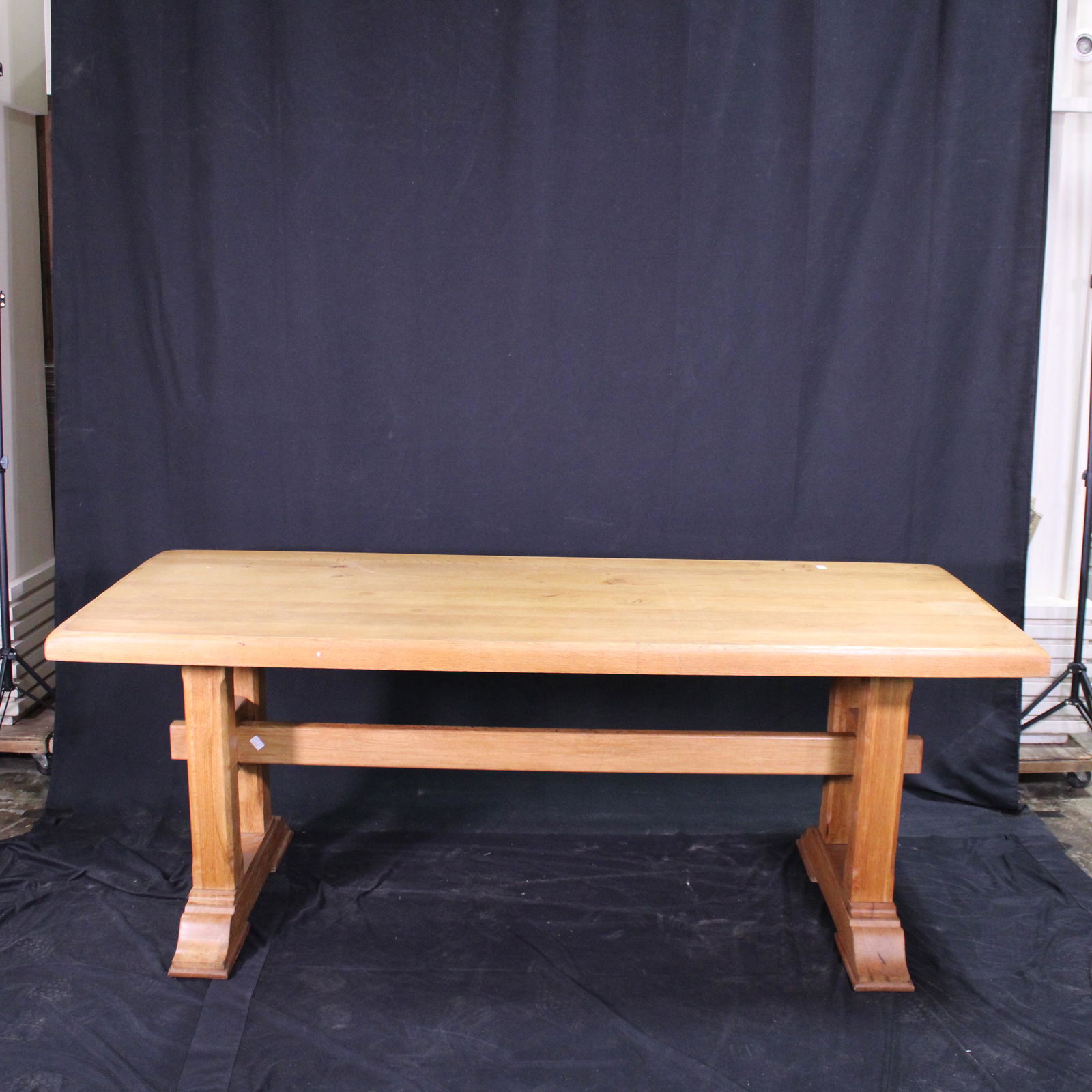 Oak Farm House Table (1 of 7)