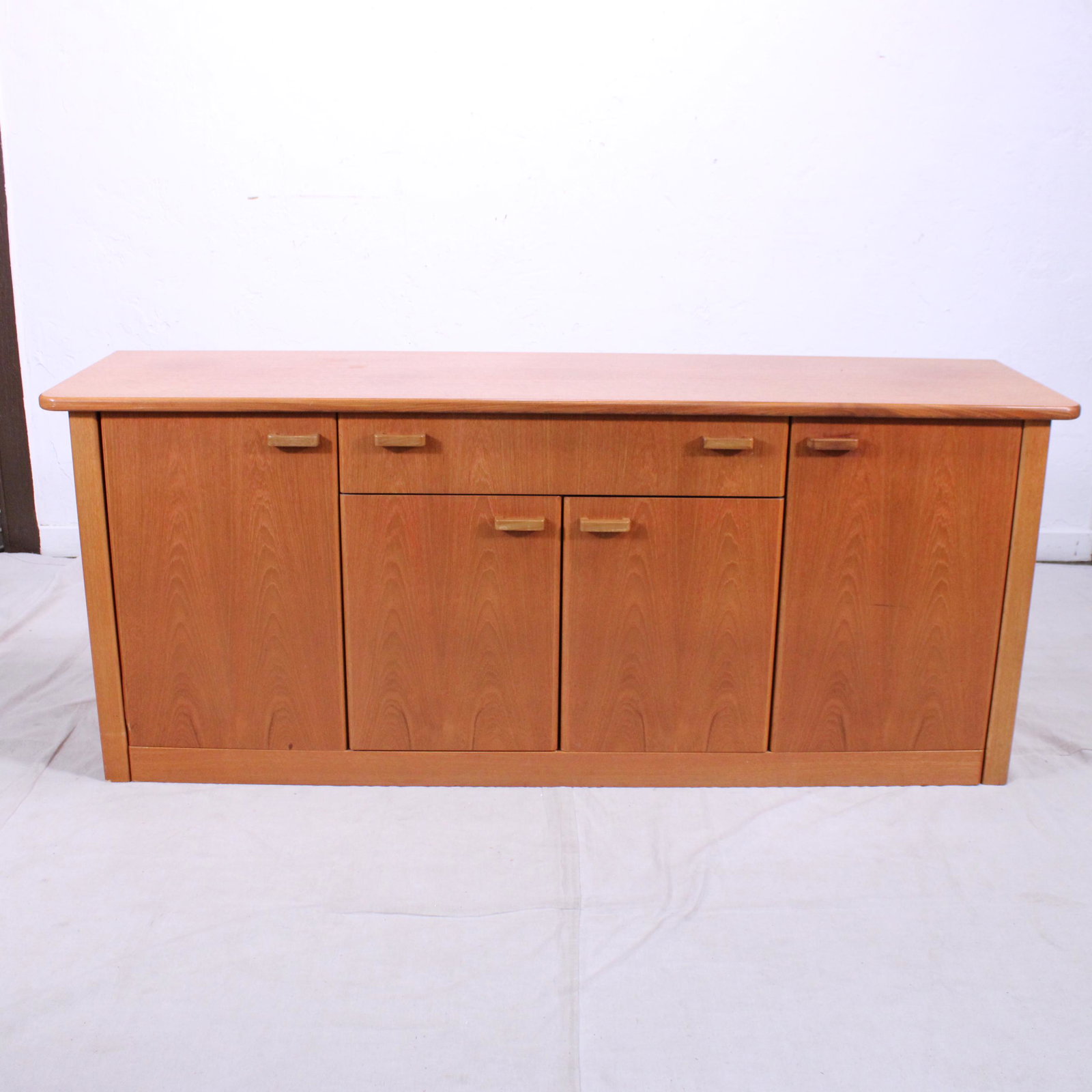 Mid Century Modern Teak Sideboard By G-Plan: This Danish Modern Style Teak Credenza is made by Mid Century Modern Furniture Maker G Plan ( Gplan ) 29 in tall x 70 x 19