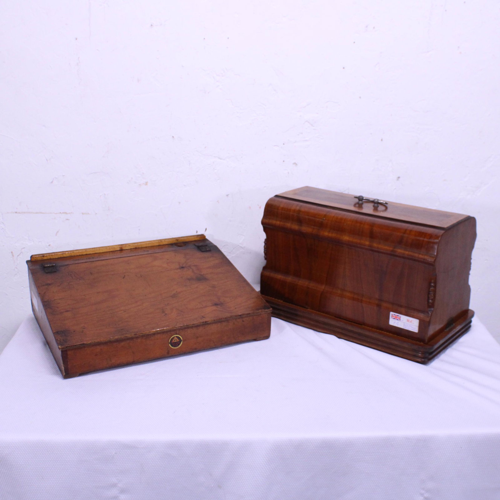 Wood Clerks Desk & Sewing Machine: Wood Clerks Desk ( 6 in x 20 x 16 ) & Sewing Machine ( 12 in tall x 20 x 11 )