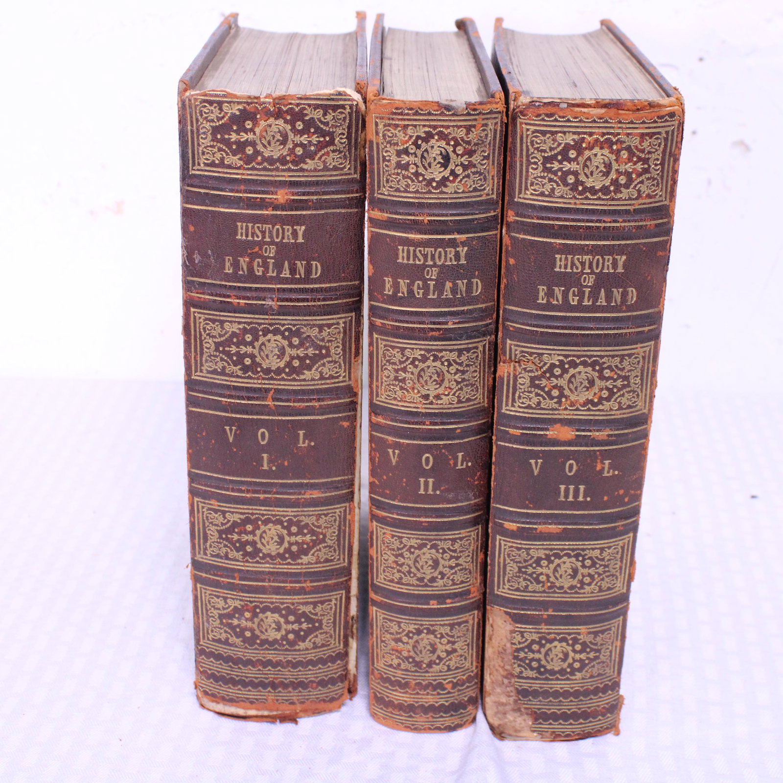 3 Vol. History of England - Hume & Smollett: History of England by Hume & Smollett in 3 volumes 1859