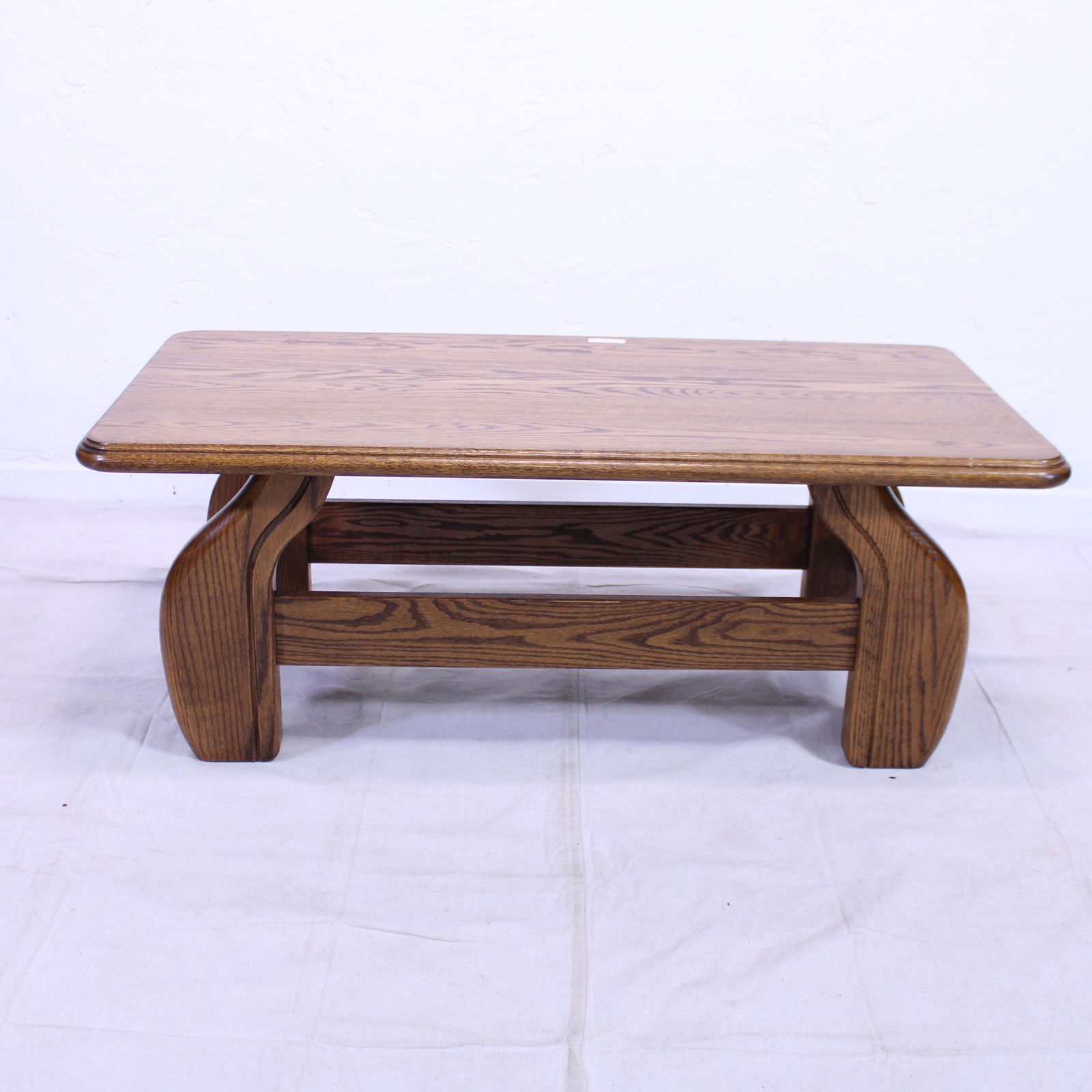 Ranch Oak Style Coffee Table (1 of 3)