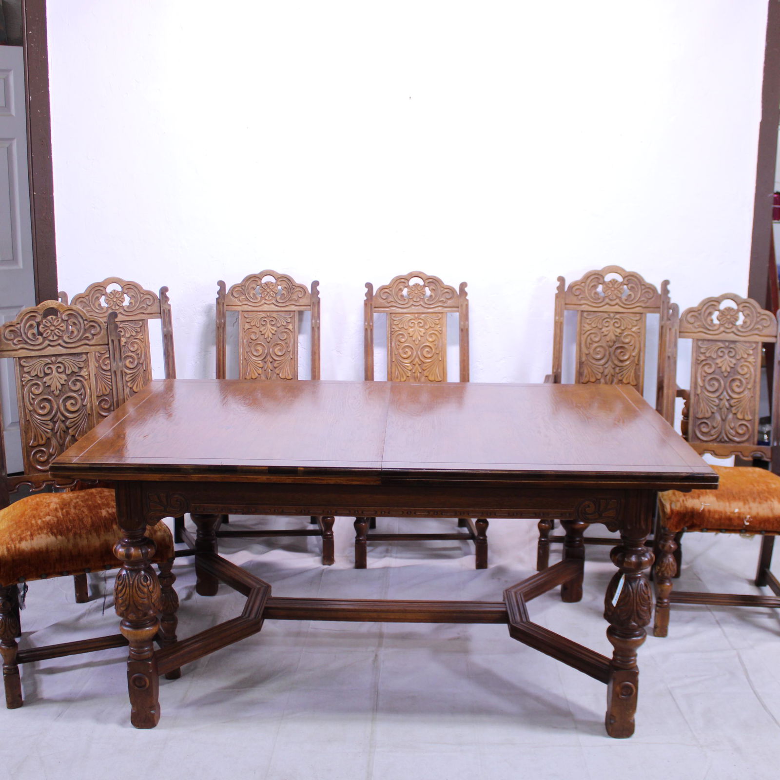American Carved Oak Table & 6 Chairs (1 of 14)