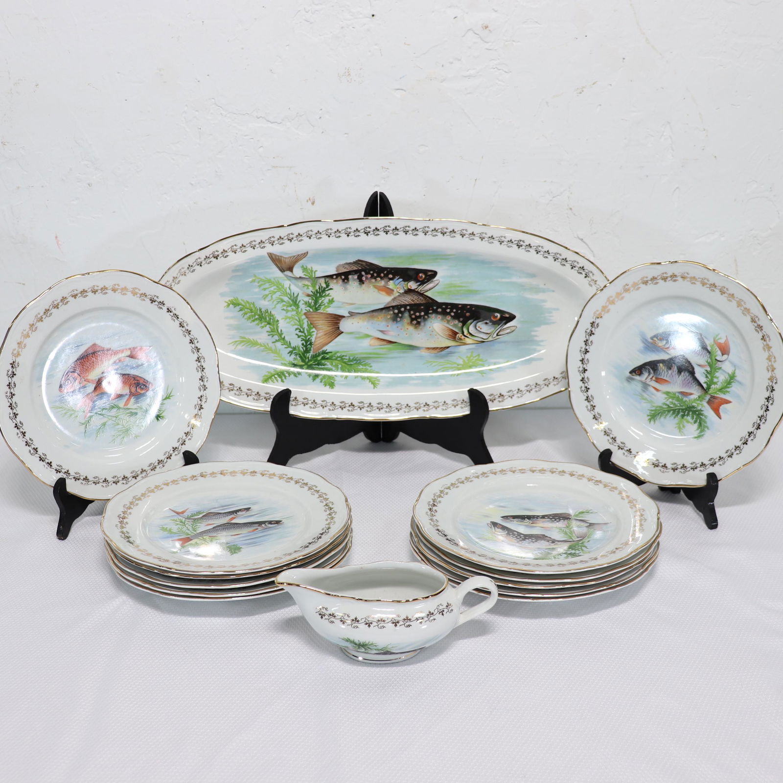 14 Piece Set of French Porcelain Fish Plates (1 of 6)