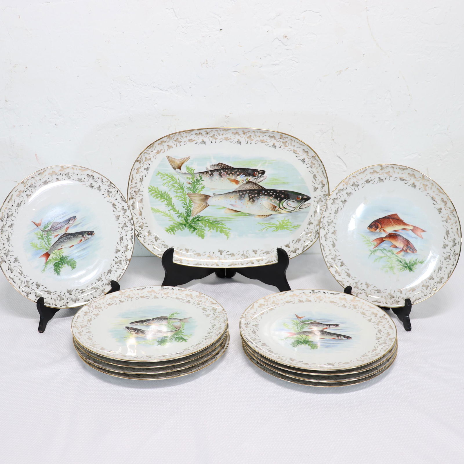 11 Piece Set of French Porcelain Fish Plates (1 of 4)