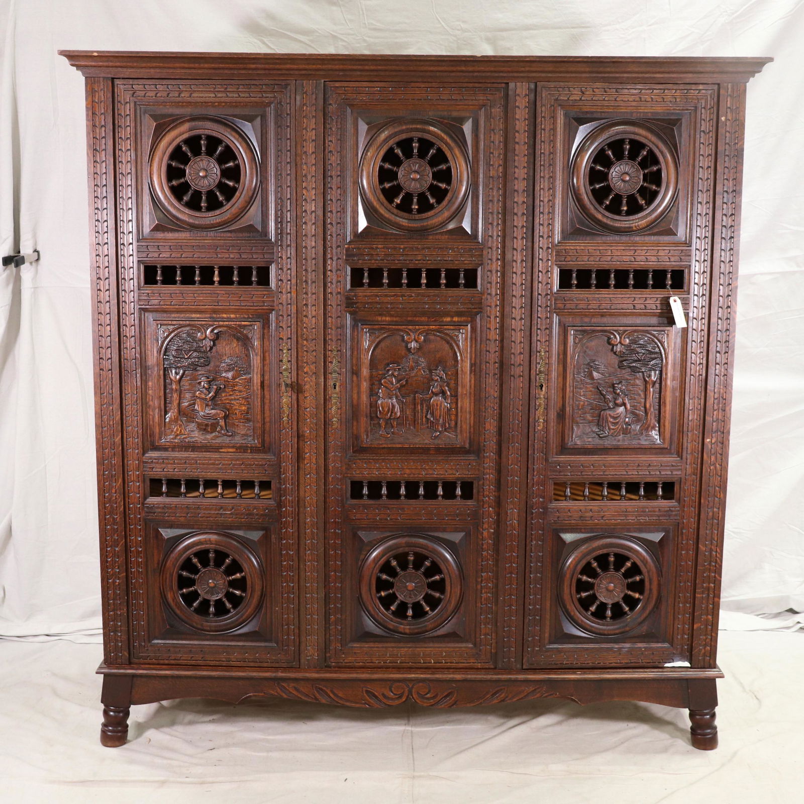 Triple Door French Breton Style Robe in Oak (1 of 9)