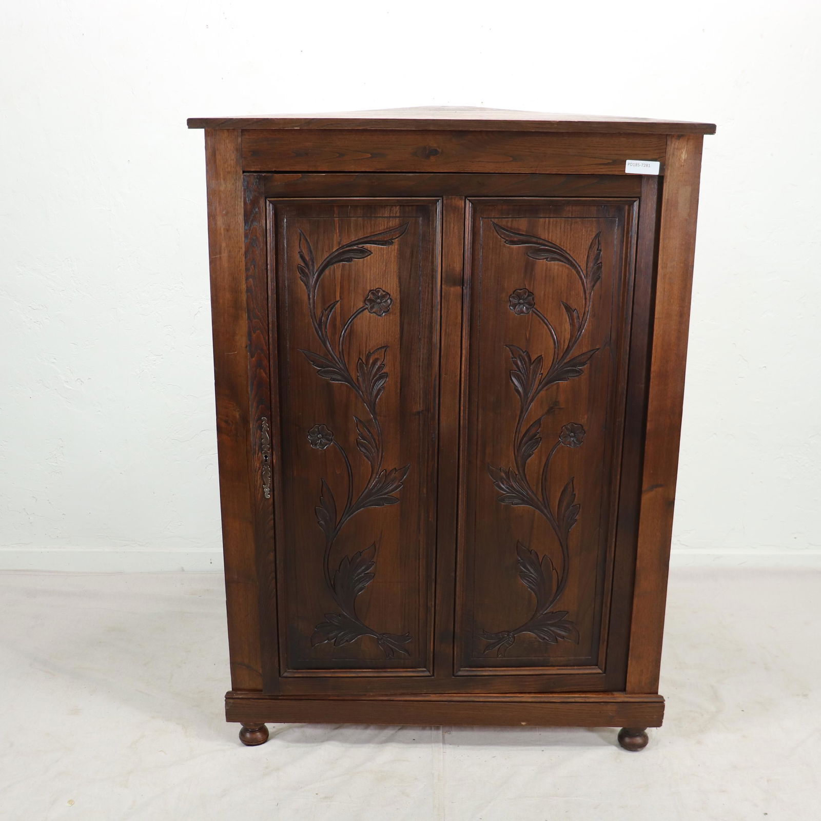 Rustic Carved French Corner Cabinet in Chestnut (1 of 8)