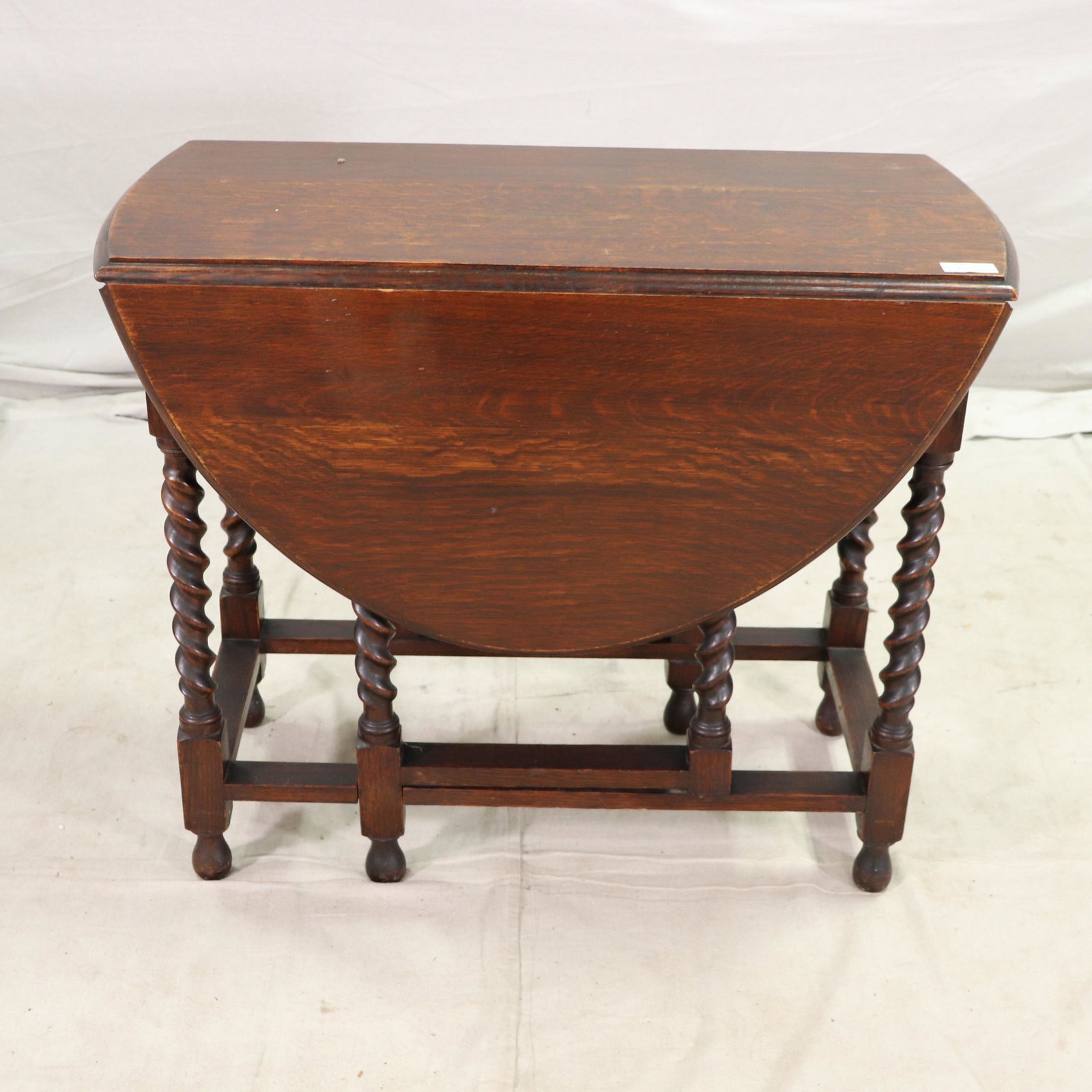 Oak Barley Twist Gate Leg Table #1 (1 of 4)