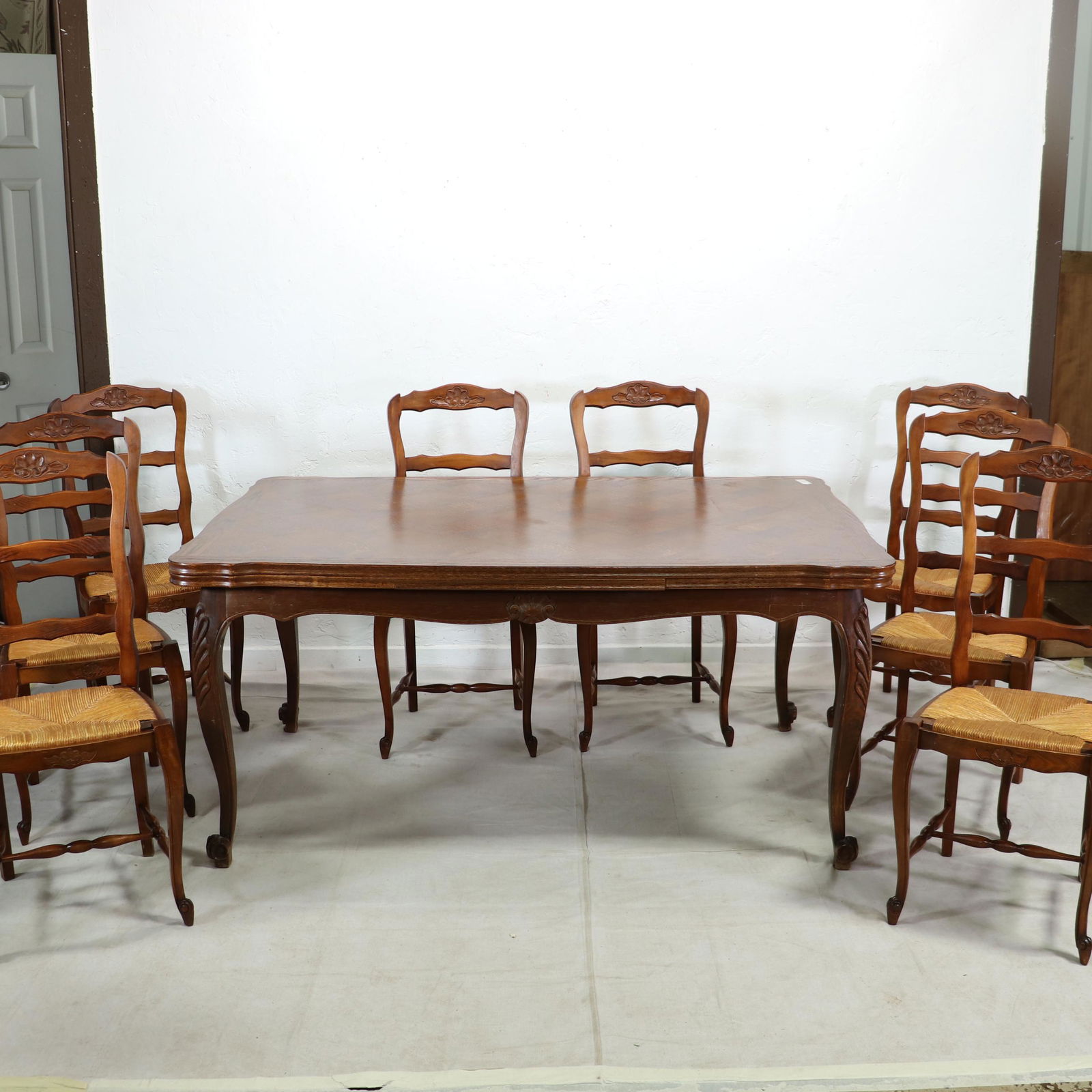 French Louis XV Style Draw Leaf Table & 8 Chairs (1 of 11)