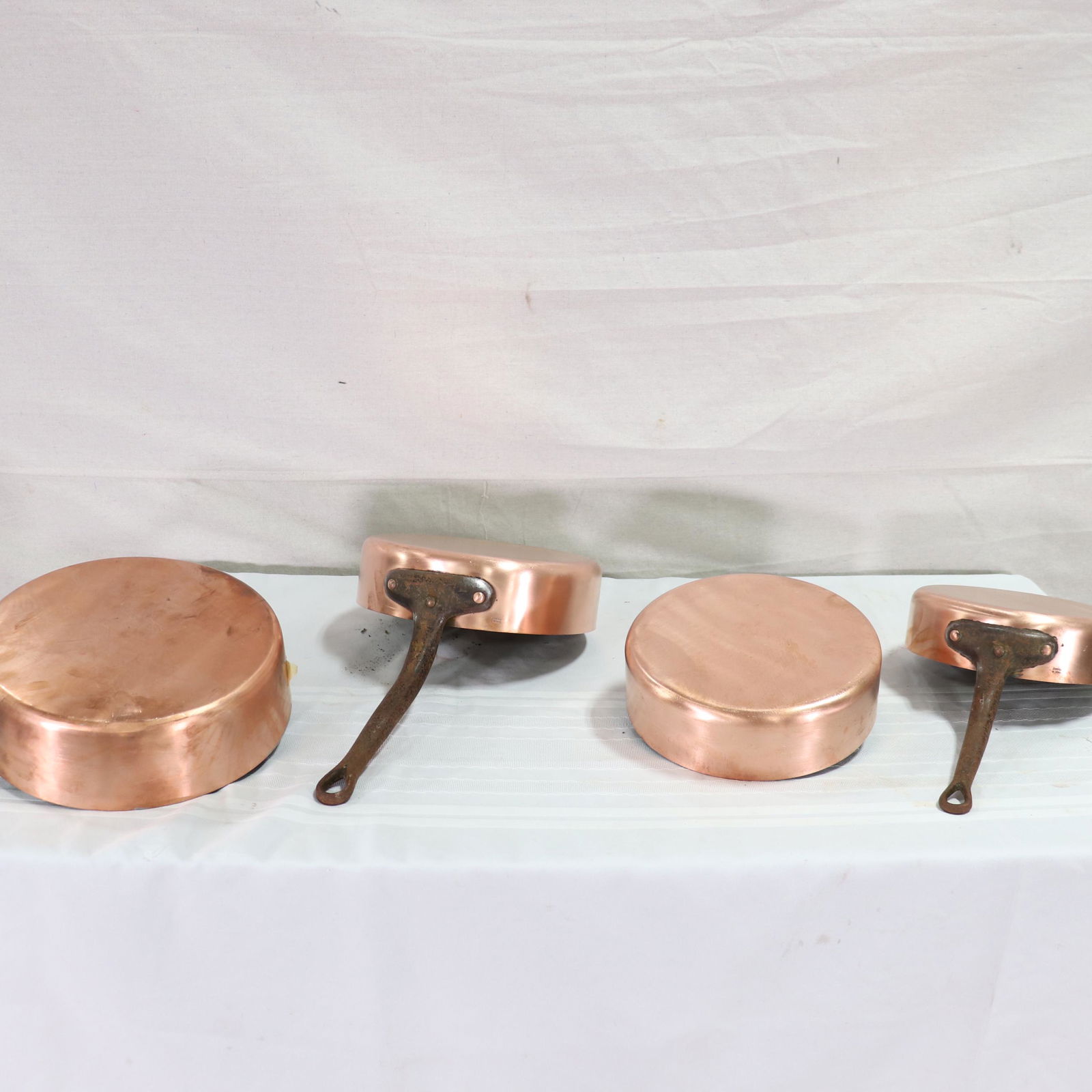 Set of 5 French Copper Frying Pans / Skillets (1 of 7)