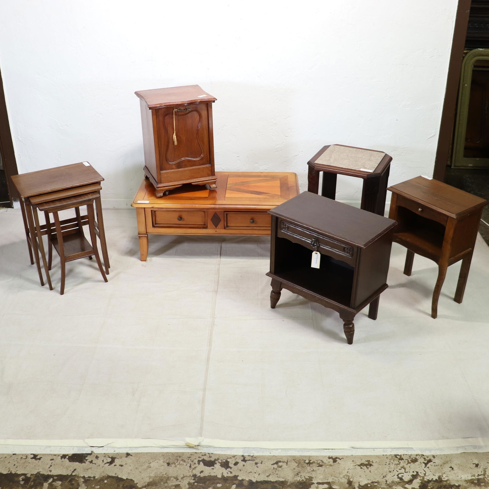 6pcs - Assorted French Side Tables, Nest, Etc. (1 of 15)