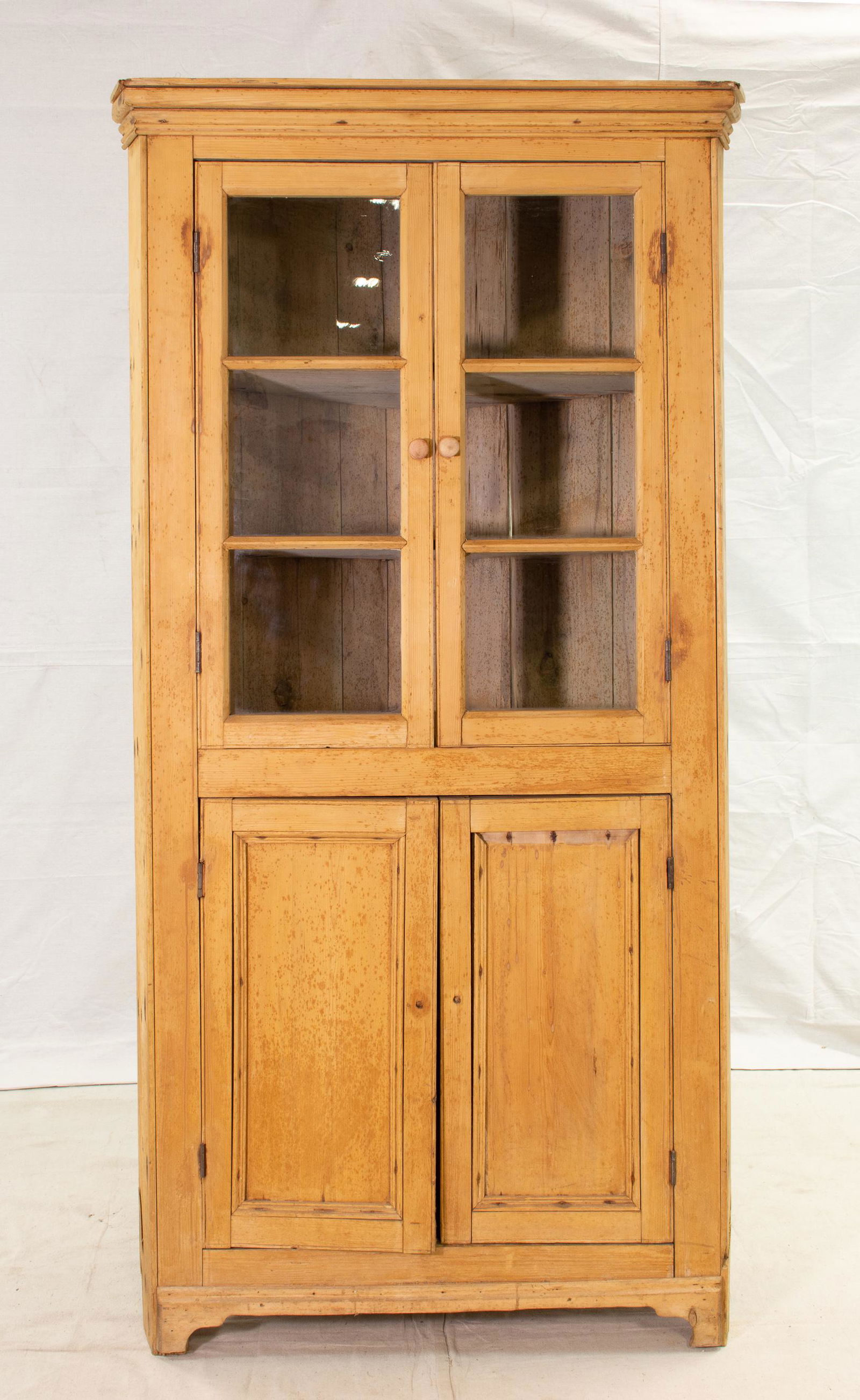 Large Vintage Pine 4 Door Corner Cupboard (1 of 3)