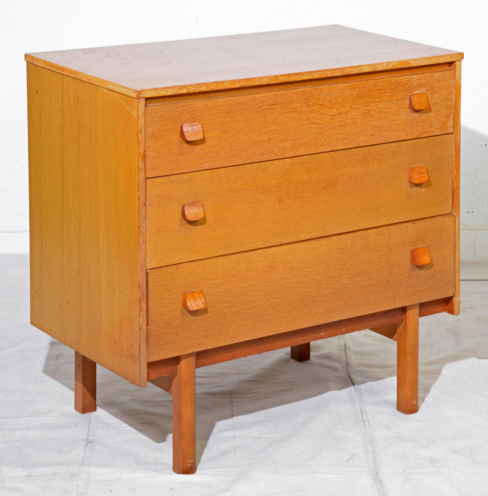 Mid Century Modern Three Drawer Chest (1 of 5)