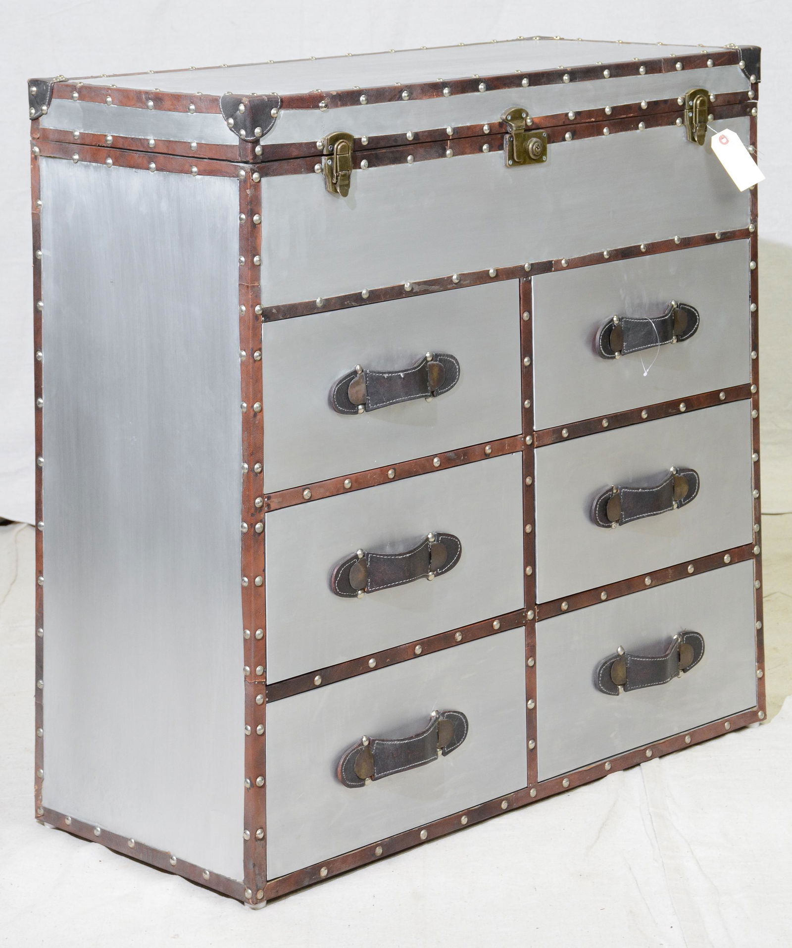 Aviator / Spitfire / Blackhawk Style Lift Top Chest (1 of 4)