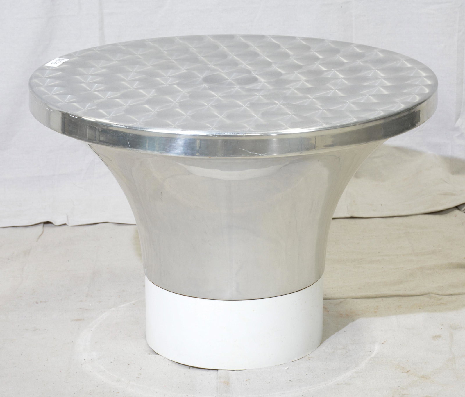 30" Vintage Directional Aluminum Side Coffee Table (1 of 2)